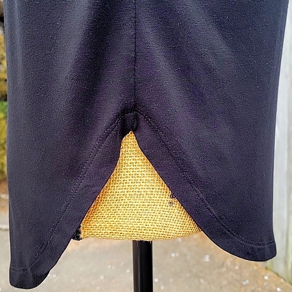 Women's Long Sleeve Top with Vented Sides - Picture 10 of 17